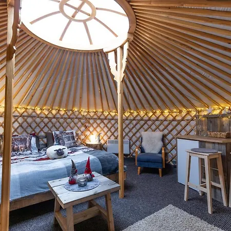 Yurt District
