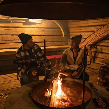 Lüks kamp alanı Yurt District Rovaniemi