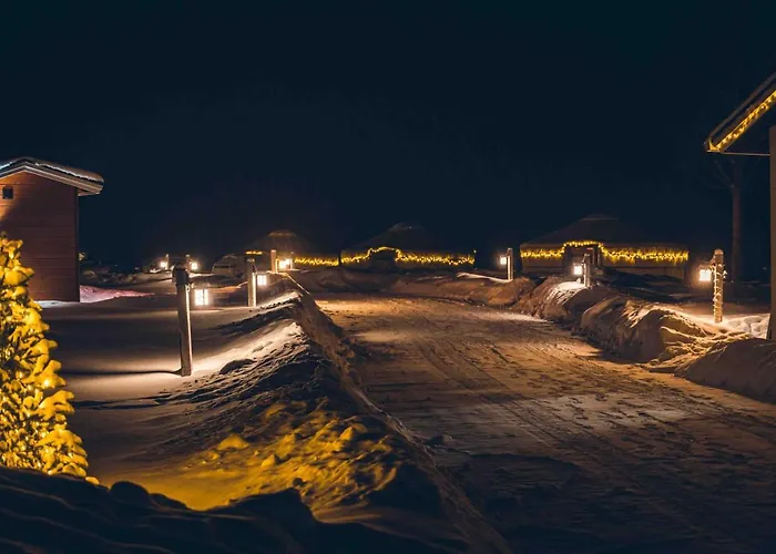 Роскошный шатер Yurt District *